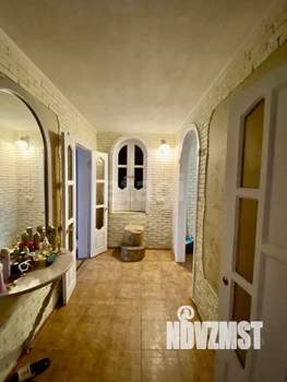 2-к квартира, вторичка, 64м2, 2/9 этаж