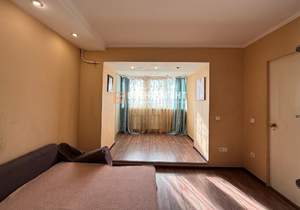 2-к квартира, вторичка, 63м2, 7/9 этаж