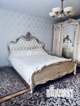 3-к квартира, вторичка, 122м2, 2/5 этаж