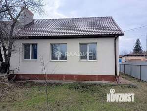 2-к квартира, вторичка, 61м2, 1/1 этаж