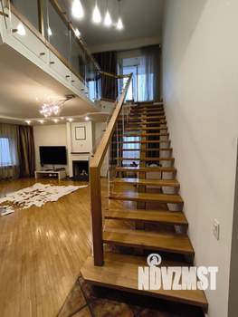 3-к квартира, вторичка, 128м2, 9/9 этаж