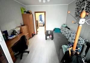 4-к квартира, вторичка, 75м2, 1/5 этаж