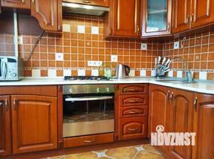 3-к квартира, вторичка, 71м2, 8/10 этаж