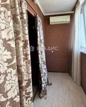 4-к квартира, вторичка, 138м2, 9/10 этаж