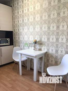 4-к квартира, вторичка, 102м2, 3/3 этаж