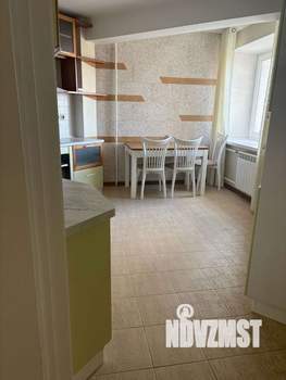 3-к квартира, вторичка, 109м2, 6/17 этаж