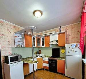 2-к квартира, вторичка, 57м2, 2/14 этаж