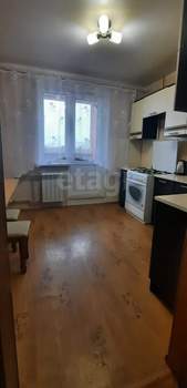 3-к квартира, вторичка, 63м2, 5/10 этаж