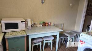 4-к квартира, вторичка, 72м2, 9/9 этаж