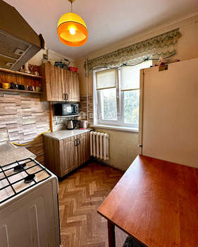 3-к квартира, вторичка, 59м2, 4/5 этаж