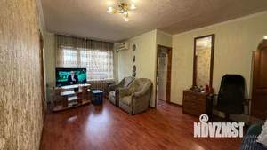 2-к квартира, вторичка, 43м2, 3/5 этаж