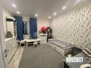 3-к квартира, вторичка, 81м2, 1/2 этаж