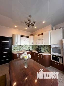 3-к квартира, вторичка, 118м2, 11/17 этаж