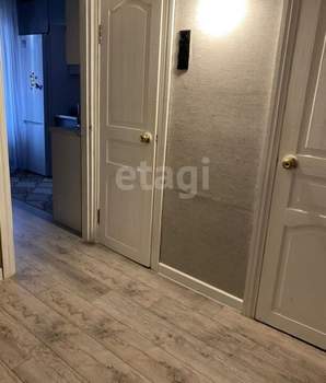 3-к квартира, вторичка, 65м2, 1/9 этаж
