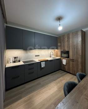 2-к квартира, вторичка, 61м2, 11/18 этаж