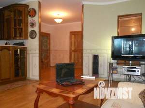3-к квартира, вторичка, 104м2, 16/17 этаж
