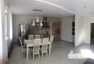 4-к квартира, вторичка, 166м2, 2/9 этаж