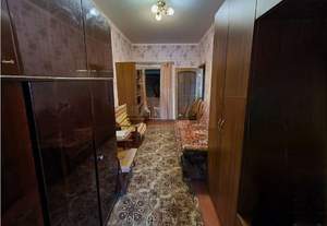 2-к квартира, вторичка, 59м2, 1/1 этаж