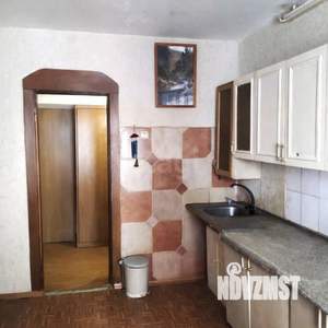 3-к квартира, вторичка, 81м2, 1/15 этаж