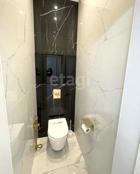 3-к квартира, вторичка, 104м2, 3/4 этаж