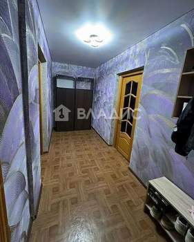 2-к квартира, вторичка, 60м2, 1/10 этаж
