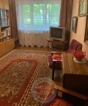 2-к квартира, вторичка, 46м2, 1/5 этаж