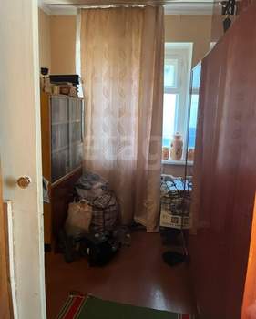 2-к квартира, вторичка, 41м2, 1/4 этаж