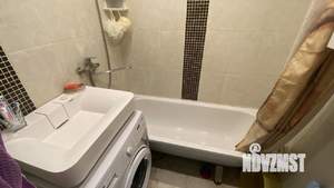 2-к квартира, вторичка, 52м2, 1/10 этаж