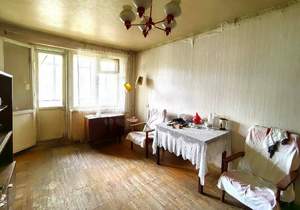 4-к квартира, вторичка, 61м2, 1/5 этаж