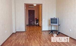 Студия квартира, вторичка, 64м2, 4/15 этаж