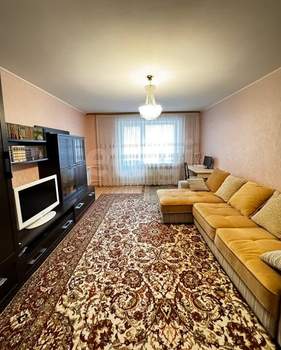 2-к квартира, вторичка, 65м2, 1/10 этаж