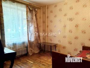 4-к квартира, вторичка, 74м2, 1/9 этаж