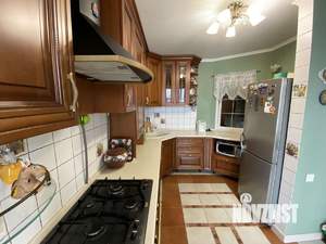 2-к квартира, вторичка, 60м2, 1/5 этаж