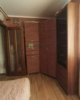 3-к квартира, вторичка, 39м2, 1/4 этаж