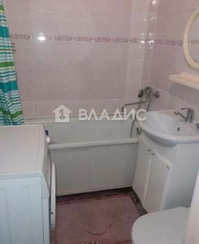 3-к квартира, вторичка, 58м2, 2/5 этаж