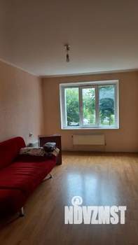2-к квартира, вторичка, 61м2, 1/10 этаж