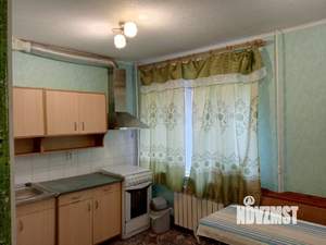 3-к квартира, вторичка, 74м2, 1/9 этаж