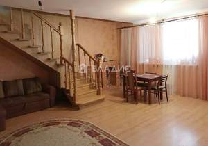 5-к квартира, вторичка, 202м2, 2/4 этаж