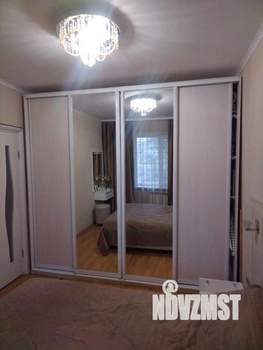 3-к квартира, вторичка, 58м2, 1/9 этаж