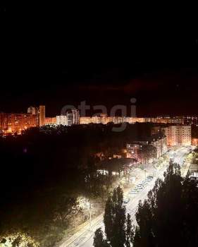 2-к квартира, вторичка, 72м2, 10/16 этаж