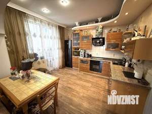 2-к квартира, вторичка, 66м2, 2/10 этаж