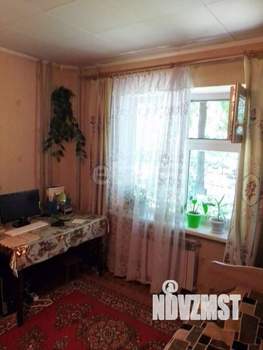 4-к квартира, вторичка, 76м2, 1/9 этаж