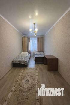 2-к квартира, вторичка, 42м2, 1/4 этаж