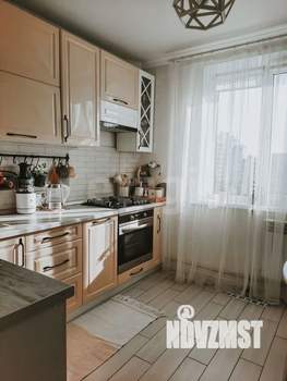 4-к квартира, вторичка, 84м2, 10/10 этаж