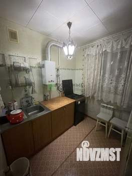 3-к квартира, вторичка, 61м2, 1/5 этаж