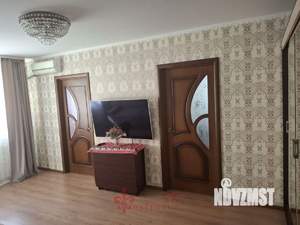 4-к квартира, вторичка, 64м2, 1/5 этаж