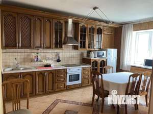 3-к квартира, вторичка, 90м2, 8/11 этаж
