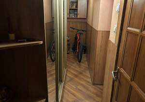 2-к квартира, вторичка, 42м2, 2/4 этаж