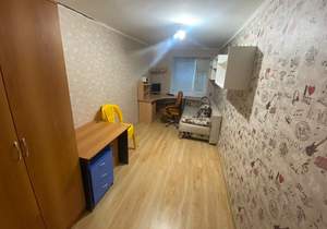 3-к квартира, вторичка, 57м2, 1/5 этаж
