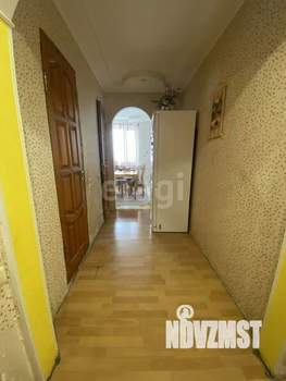 2-к квартира, вторичка, 64м2, 4/10 этаж